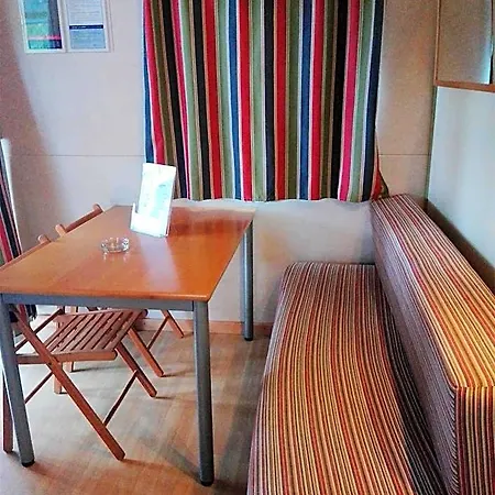 מלון Parque De Campismo Orbitur Valado 3*